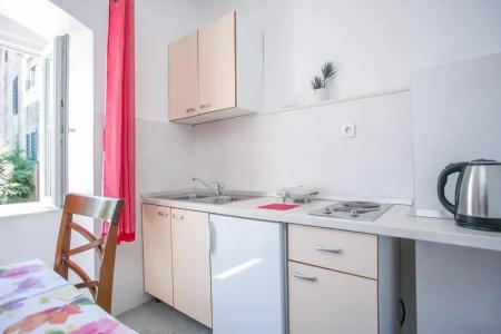 Garden Apartment - 113