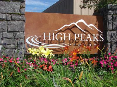 High Peaks - 0