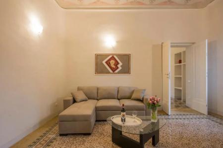 Regis Condo - 115