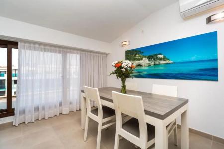 ApartFerrer Skyline - 80