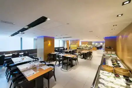 The Empire - Causeway Bay - 17