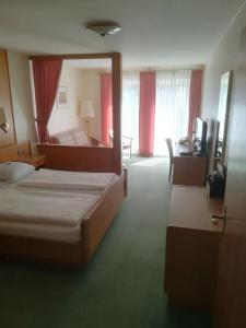 Zum Märchenwald - 3