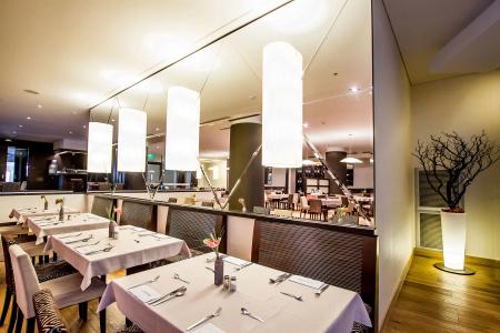 Sheraton Bucharest - 18