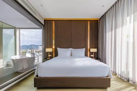 Le Sands Oceanfront Danang - 63