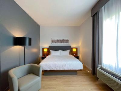 Quality Inn - 34