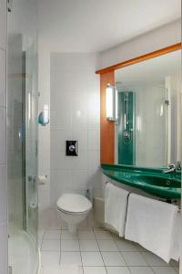 Ibis Praha Old Town - 37