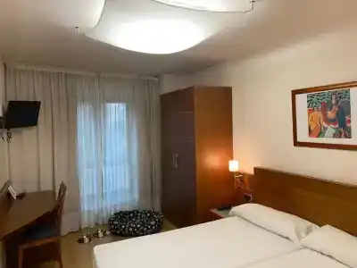 Duerming Longoria Plaza - 41