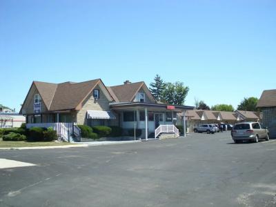 Knights Inn Ontario - 11