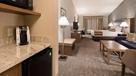 Best Western Plus Las Vegas West - 72