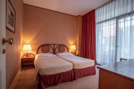 Grand Astoria - 79