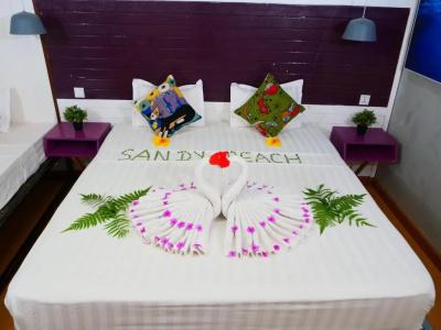 Sandy Beach Bungalows - 29