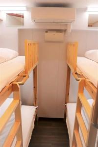 Jam Hostel Hakata Station Front - 33