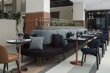 Rydges - 24