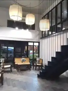The August Hostel - 18