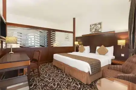 Howard Johnson Bur Dubai - 22