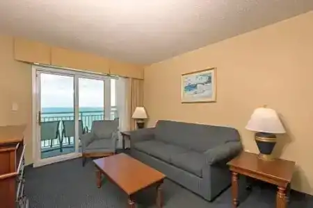 Carolinian Beach - 180