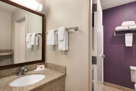 Baymont by Wyndham Springfield I-44 - 7
