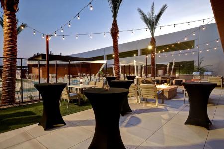Hampton Inn & Suites Las Vegas Convention Center - 20