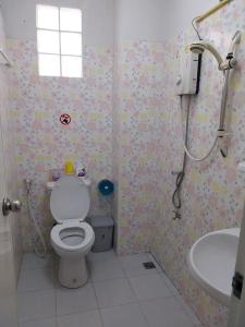 Danee Hostel - 87