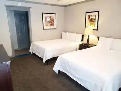 Coronado Inn - 33