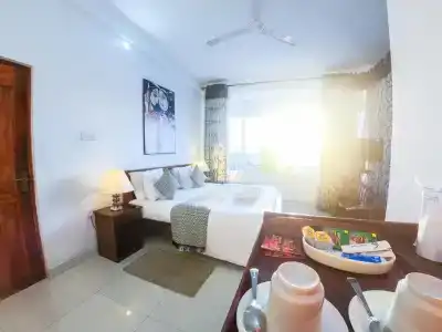 Romance Hills - 114