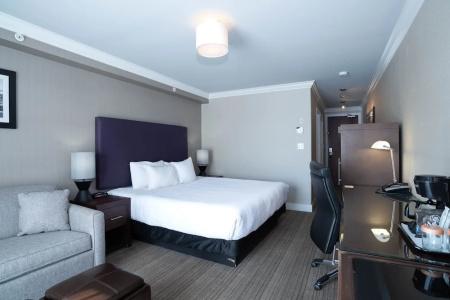Sandman & Suites South - 48