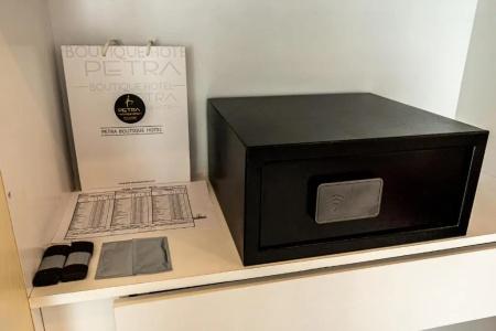 Petra Boutique - 62