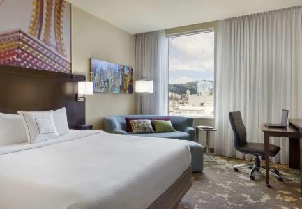 Courtyard Marriott Portland City Center - 6