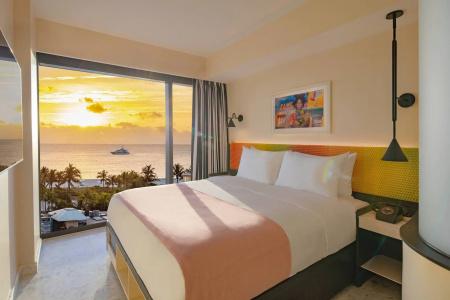Moxy Miami South Beach - 5