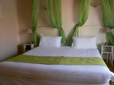 Hôtel Le Médiéval - 50