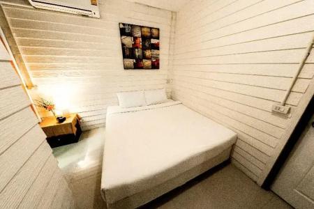 Back Home Backpackers - 35