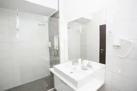 Apart& Spa Kasmi - 6