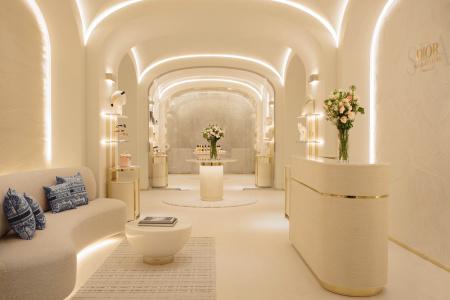 Hôtel Plaza Athénée - Dorchester Collection - 29