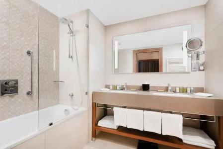 DoubleTree by Hilton Krakow & Convention Center - 68