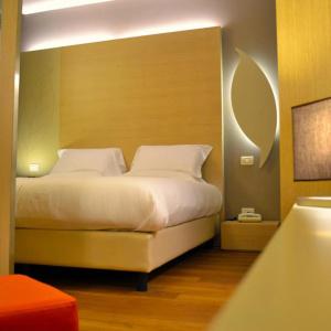 Colonne - Alihotels - 32