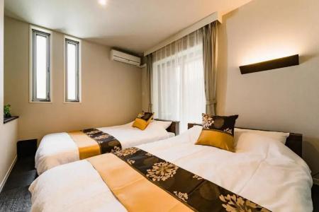 Grand Base Fukuoka - 129