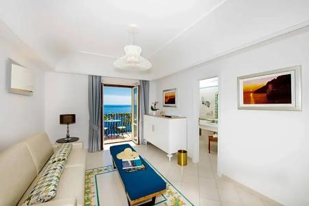 Eden Roc Suites - 128