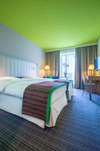 Park Inn by Radisson Frankfurt Airport - 28
