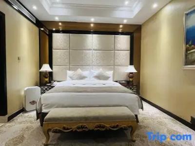 Sofis Jinyuan - 14