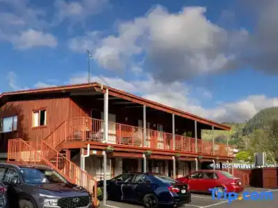Nelson City Top 10 Holiday Park - 65