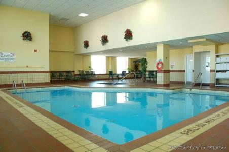 Hampton by Hilton - 15