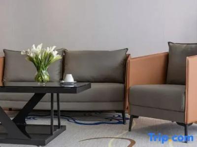 Microtel by Wyndham Lijiang - 74