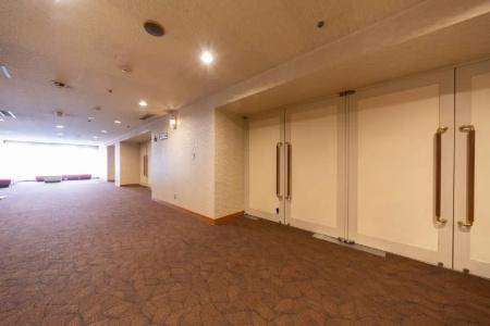 Yokkaichi Urban - 12