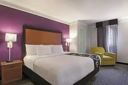 Baymont by Wyndham Woodruff Rd - 33