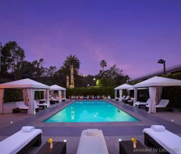 Luxe Sunset Boulevard - 15