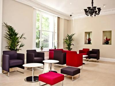 London House - 18