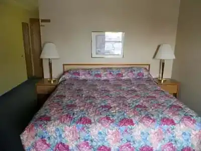 Homestyle Inn and Suites - 28