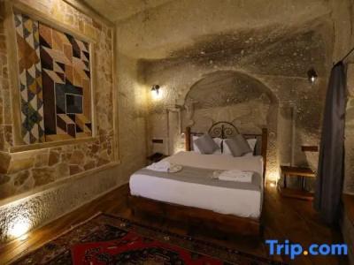 Sarnich Cave Suites - 154