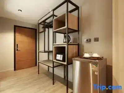 @Nares - 50