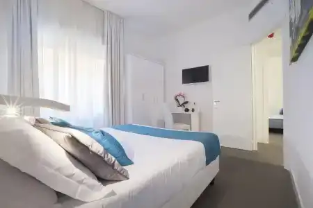 Tasso Suites & Spa - 46